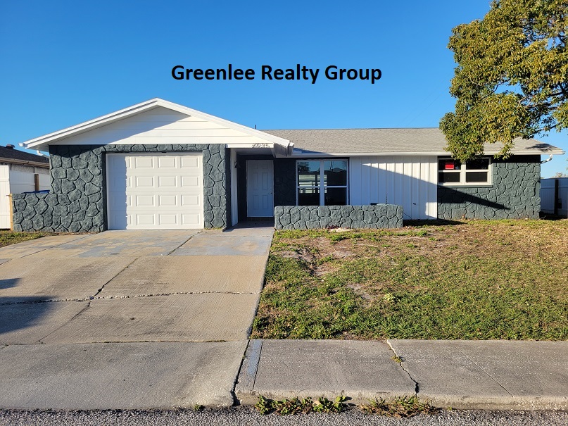 6935 Alta Vista St. Port Richey, FL 34668